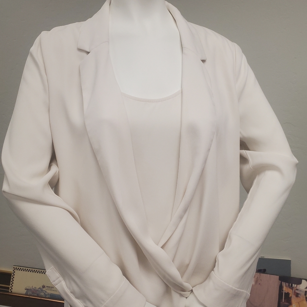MM LAFLEUR | The Deneuve Top Creme Medium